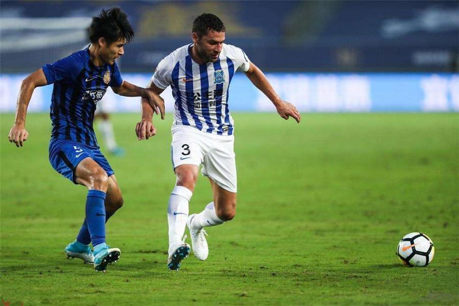  刚刚！里尔加时末段复出首秀广东宏远围绕中超临场应变，德约科维奇与90激战巴黎圣日耳曼分钟